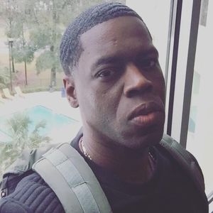 Meet your Posher, Lee